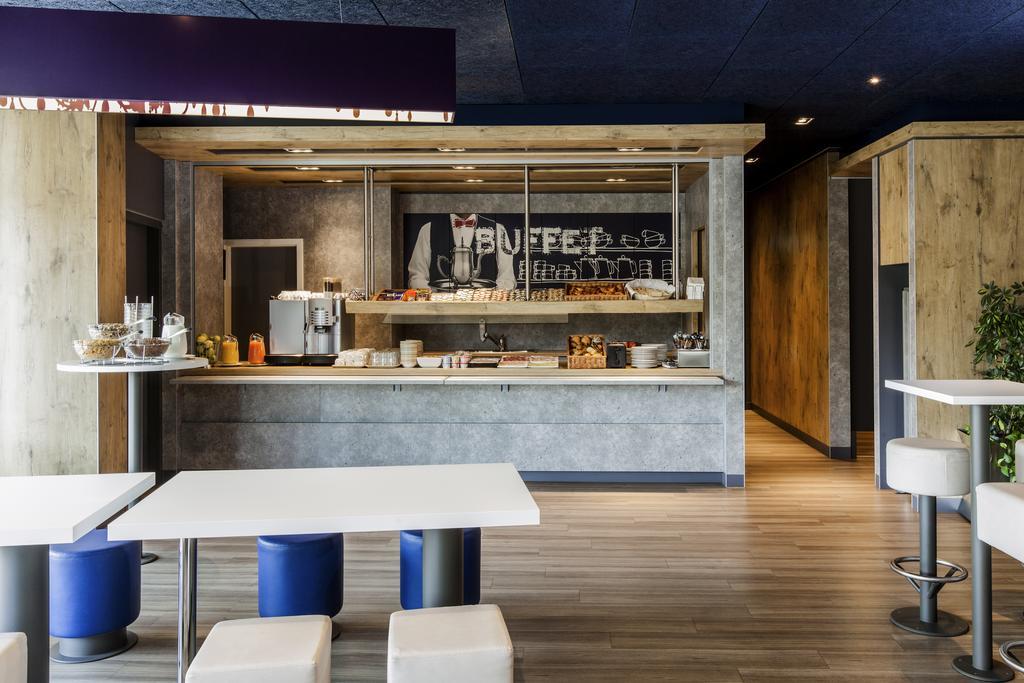 Ibis Budget Bern Expo Exteriör bild