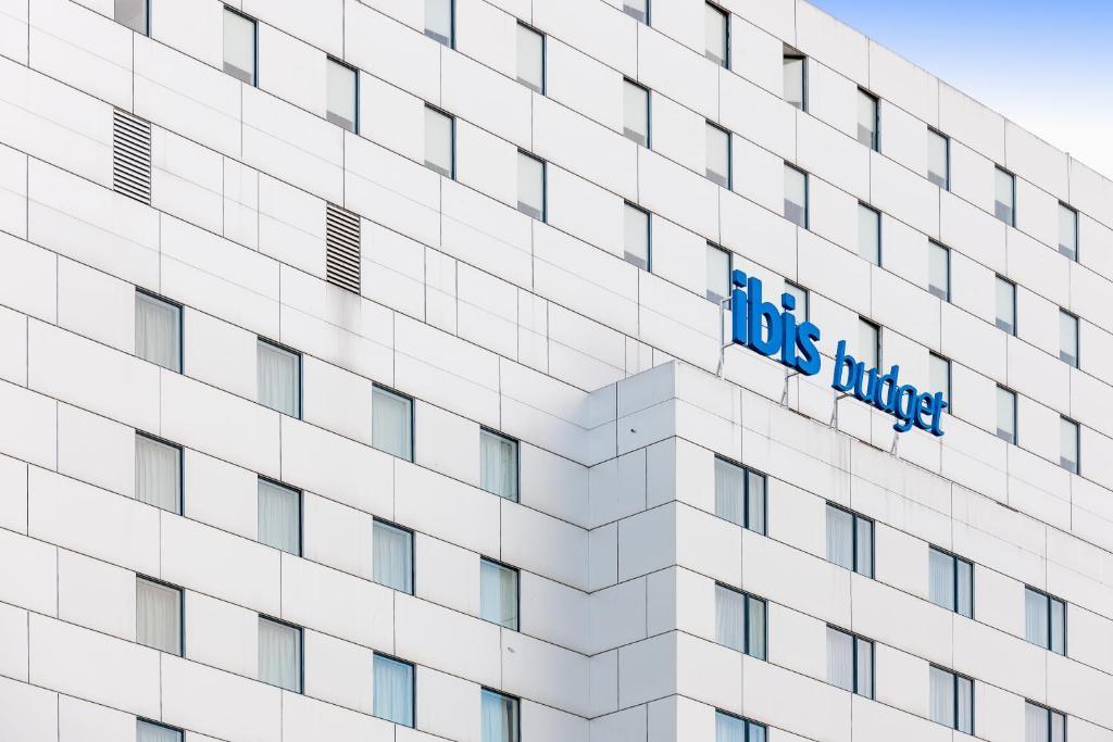 Ibis Budget Bern Expo Exteriör bild
